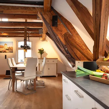 Bezaubernde Dachwohnung In Historischem Hopfenhaus Daire Hersbruck