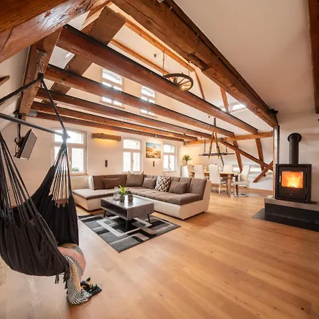 Bezaubernde Dachwohnung In Historischem Hopfenhaus Daire Hersbruck